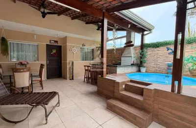 Casa com 2 quartos à venda na Avenida Do Canal 2, 121, Balneário Betaras, Matinhos