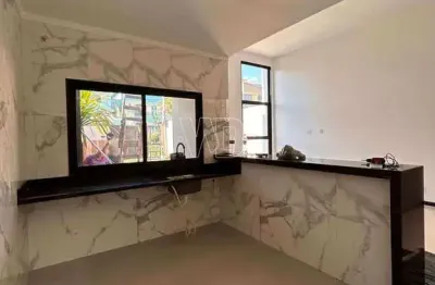 Vendo casa nova -  3 quartos sendo 2 suítes - piscina e churrasqueira