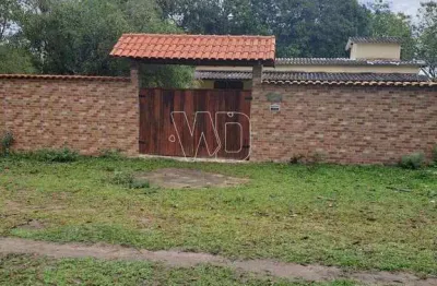 Sítio à venda em guapimirim, vale das pedrinhas, com 2 quartos