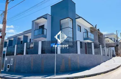 Sobrado de esquina à venda em são josé/sc - 3 quartos por r$ 750 mil no loteamento alta vista