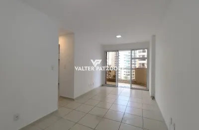 Apartamento 2 quartos com suíte – condomínio villas da barra – 62m² – andar médio – sol passante – 1 vaga – r$ 3.000,00 + taxas