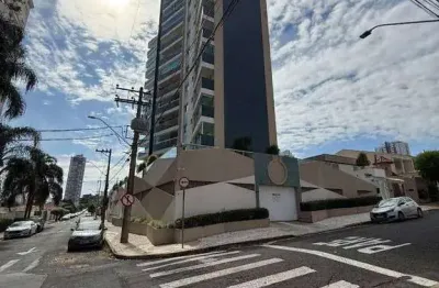Lindo apartamento com 137m²de área útil, localização privilegiada.
