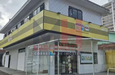 Casa comercial à venda na Avenida Presidente Kennedy, 247, Guilhermina, Praia Grande
