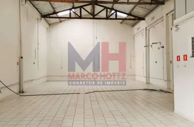 Barracão / Galpão / Depósito para alugar na Rua Rio de Janeiro, 247, Cidade Ocian, Praia Grande