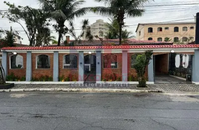 Casa com 5 quartos para alugar na Avenida Presidente Kennedy, 247, Vila Caiçara, Praia Grande