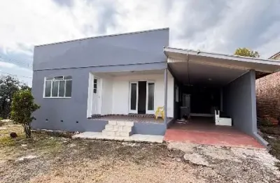 Casa com 4 quartos para alugar na Rua Mato Grosso, Estados, Concórdia