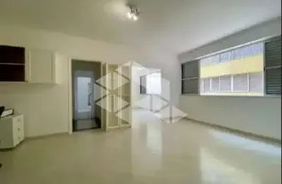 Apartamento em perdizes com 106m², 3 dormitórios, sendo 2 suítes, sem vaga, ótima localização.