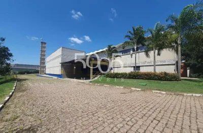 Imóvel industrial para locação em itu- sp, no bairro itaim guaçu: com salas corporativa, banheiros e vestiários, vagas de estacionamento, 9.569,75 m²