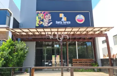Imóvel comercial disponível, barracão para locação no bairro itu novo centro, com 200m² de área construída, sendo 241m² de terreno.