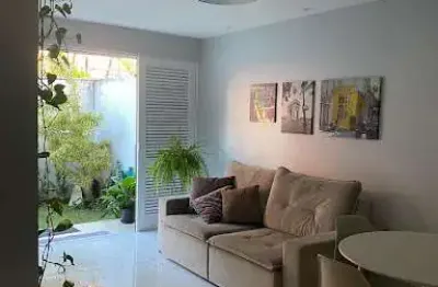 Casa com 1 quarto à venda na Rua Turmalina, Portinho, Cabo Frio