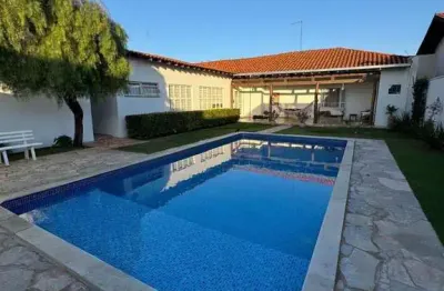 Casa com 4 quartos à venda no Jardim Allah, Barretos 