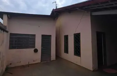 Casa com 2 quartos à venda no Derby Clube, Barretos 