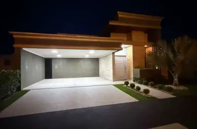 Casa com 3 quartos para alugar no Jockey Club, Barretos 