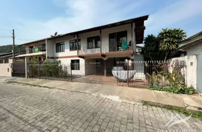 Casa com 3 quartos à venda no vorstadt, blumenau , 99 m2 por r$ 650.000
