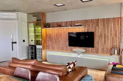 Apartamento com 3 suítes, 150mts do mar, à venda, 140 m² por r$ 2.950.000 - centro - balneário camboriú/sc
