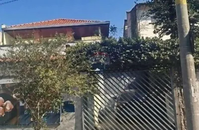 Casa com 4 quartos, 1 suíte, 4 banheiros. localizada no central parque sorocaba. confira! re/max shmone.