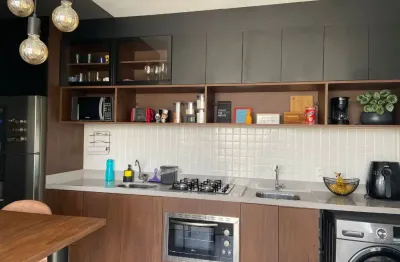 Apartamento pronto para morar – 2 dormitórios ao lado do largo do socorro!