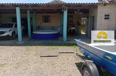 Casa à venda no bairro Passagem de Maciambú (Ens Brito) - Palhoça/SC