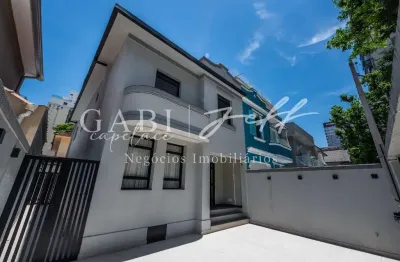 Casa com 3 quartos à venda no Gonzaga, Santos , 200 m2 por R$ 2.890.000