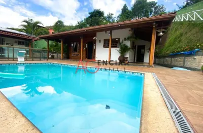 Casa à venda no bairro albuquerque - teresópolis/rj