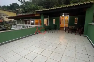 Casa para alugar no bairro cascata dos amores - teresópolis/rj