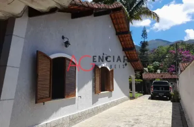 Casa à venda no bairro carlos guinle - teresópolis/rj