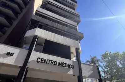 Sala comercial no centro com 0 quartos para venda, 50 m²