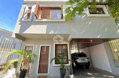 Casa semi-mobiliada com 4 suítes - oportunidade imperdível!
