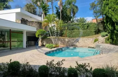 Casa com 4 quartos para alugar na Avenida Sílvio Sciumbata, Interlagos, São Paulo