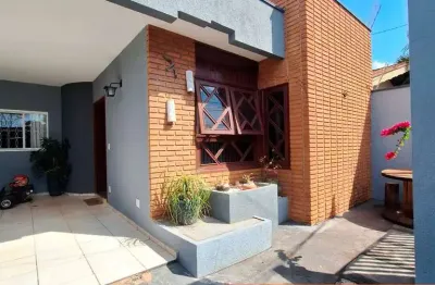 Casa à venda na saúde, mogi mirim: 3 dorms, 156m², r$480mil
