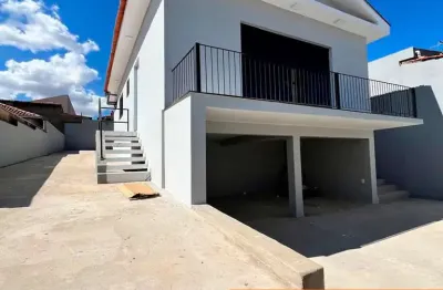Casa à venda no jardim bandeirantes, mogi guaçu, 2 dorms, 109m²