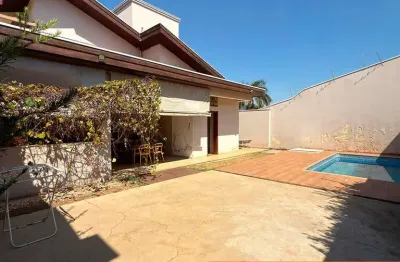 Casa com 3 quartos à venda no Parque Guainco, Mogi Guaçu 