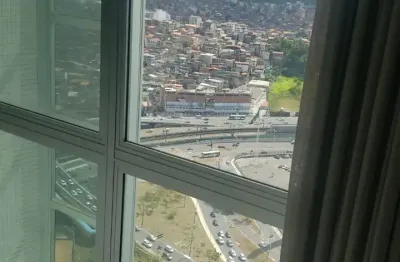 Apartamento para alugar na Avenida Tancredo Neves, Caminho das Árvores, Salvador