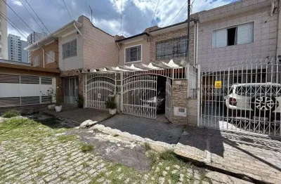 Sobrado em vila fechada no tatuapé: conforto e localização privilegiada
