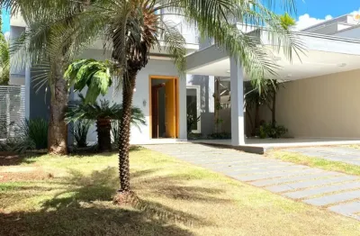 Casa com 3 quartos à venda na Av. Das Palmeiras., 27, Jardim Imperial, Cuiabá