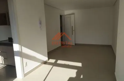 Venda área privativa, 03 quartos, 01 suite e 02 cagas de garagem.