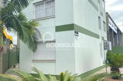 Sala comercial à venda na avenida joão corrêa, 627, centro, são leopoldo por r$ 180.000