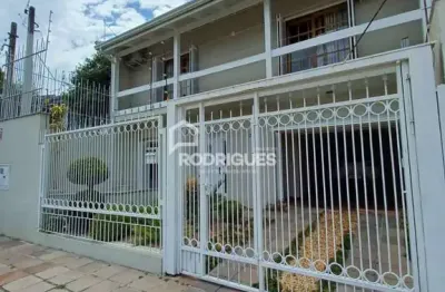Casa com 3 quartos para alugar na rua da paz, 121, padre reus, são leopoldo por r$ 7.850