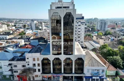 Sala comercial com 1 sala para alugar na rua saldanha da gama, 827, centro, são leopoldo por r$ 1.000