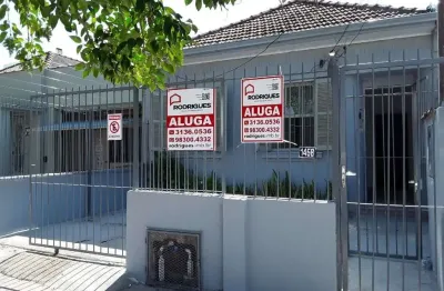 Casa em condomínio fechado com 3 quartos para alugar na rua santo antônio, 1458, centro, são leopoldo por r$ 2.200