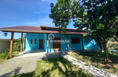 Casa com 3 quartos para alugar na perimetral, 102, centro, portão por r$ 2.450