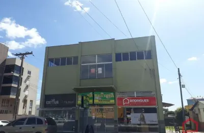 Sala comercial com 1 sala para alugar na brasil, 680, centro, portão por r$ 6.000