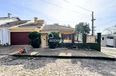Casa com 3 quartos à venda na rua padre clemente faller, 15, cristo rei, são leopoldo por r$ 1.180.000