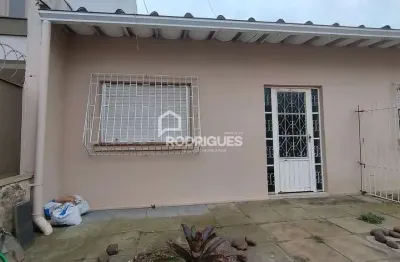 Casa com 1 quarto para alugar na rua anchieta, 487, fião, são leopoldo por r$ 1.100