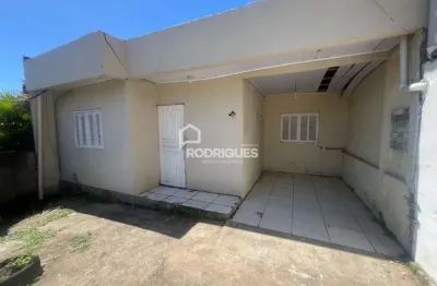 Casa com 2 quartos para alugar na travessa do reino, 45, lot. riva, portão por r$ 1.115