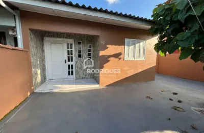 Casa com 3 quartos para alugar na rubi nelson francy, 68, são jorge, portão por r$ 1.560
