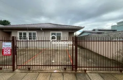 Casa em condomínio fechado com 2 quartos para alugar na pernambuco, 348, centro, portão por r$ 1.285
