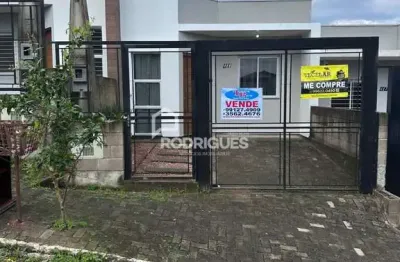 Casa com 2 quartos à venda na rui barbosa, 411, portão velho, portão por r$ 220.000