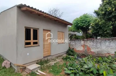 Casa com 2 quartos para alugar na rua estácio de sá, 85, pinheiro, são leopoldo por r$ 2.000