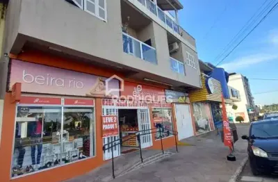 Apartamento com 3 quartos para alugar na brasil, 592, centro, portão por r$ 2.780